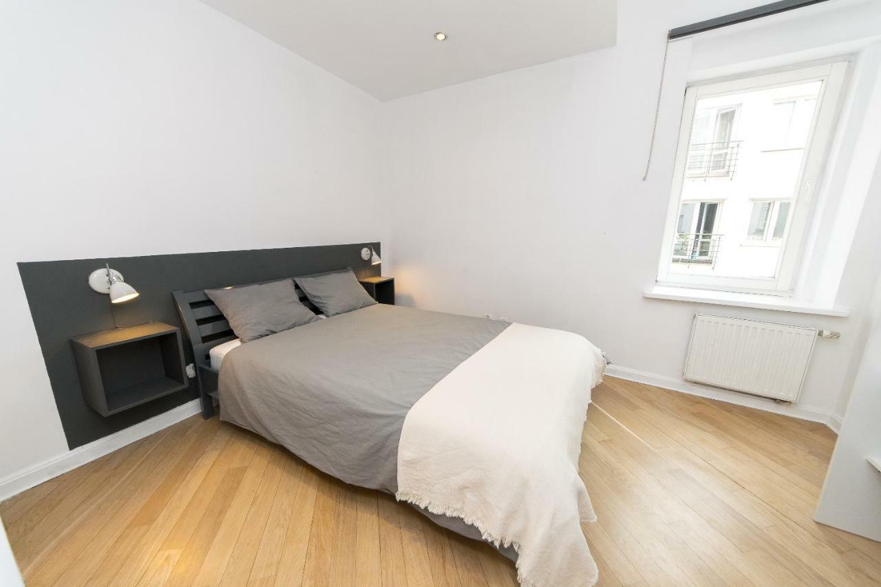Spacious Apartment In Old Town P4You Pl Краків Екстер'єр фото